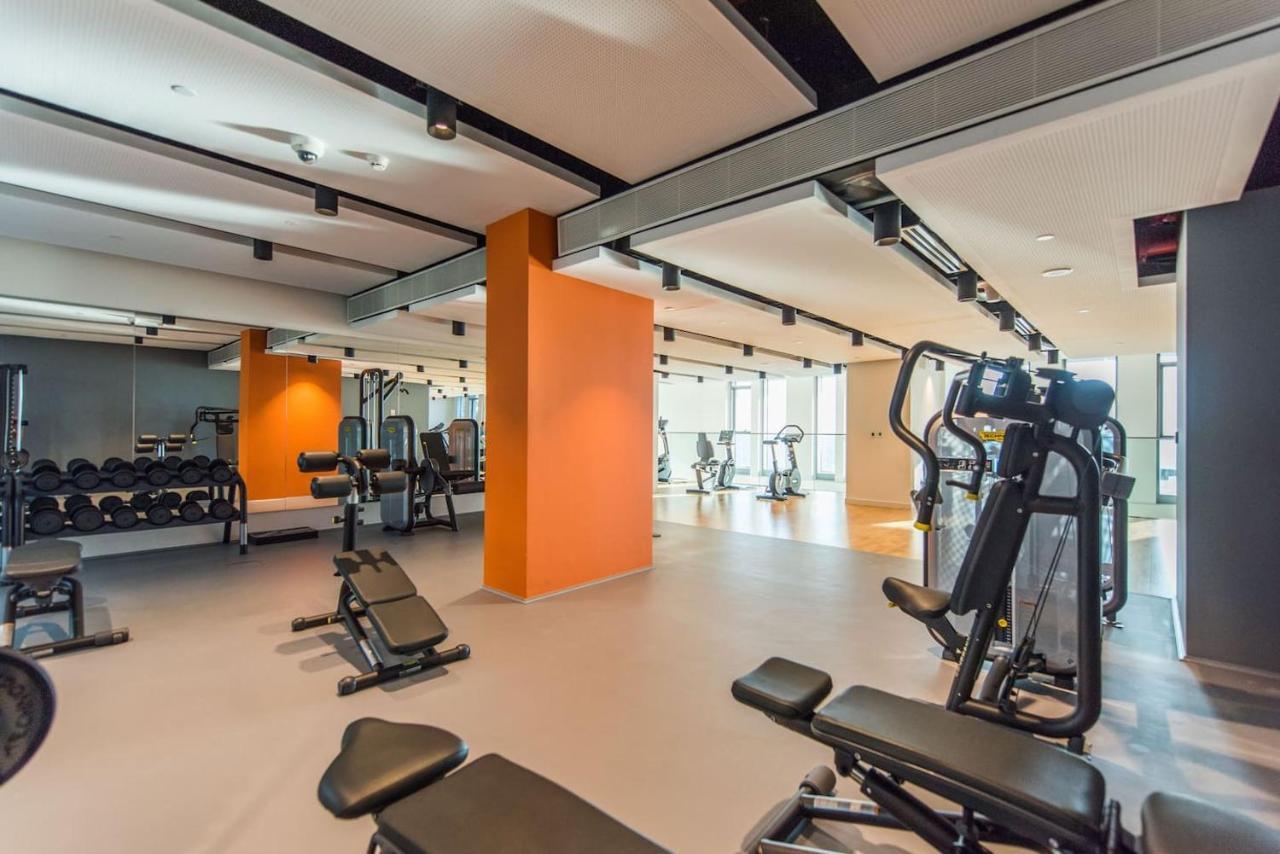 Spectacular 3 Bedroom Condo With Maids Room Facing The Dubai Eye エクステリア 写真