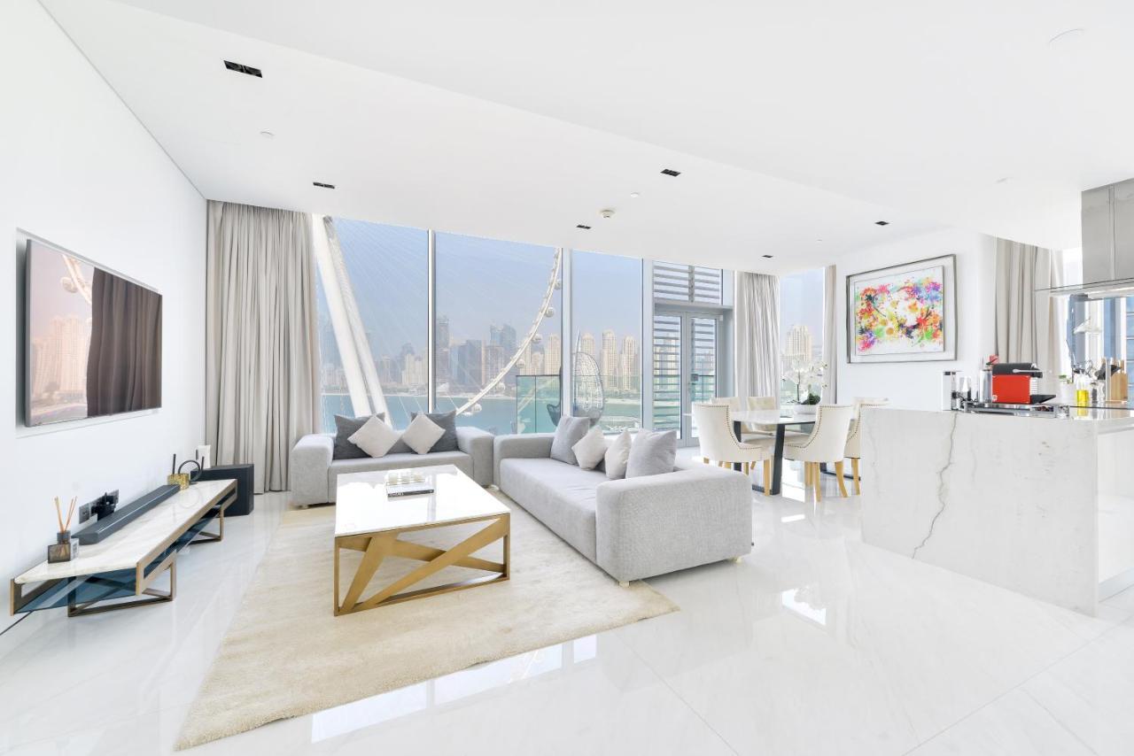 Spectacular 3 Bedroom Condo With Maids Room Facing The Dubai Eye エクステリア 写真